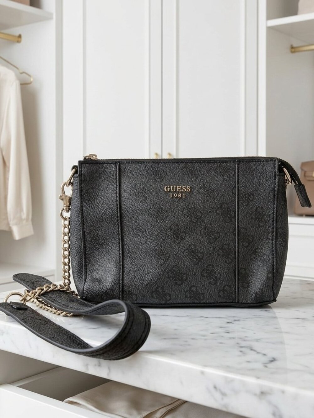 Guess G Logo 90's Black Crossbody Chain Purse Handbag
